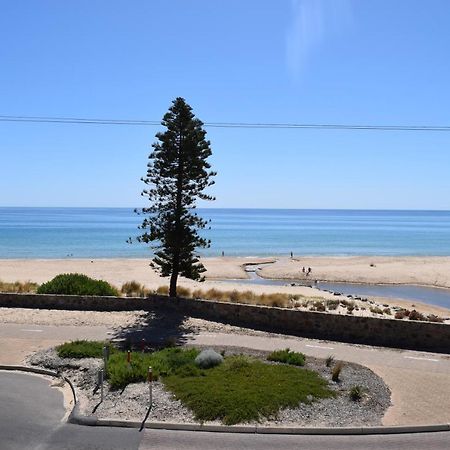 Christies Seahorse Holiday Townhouses Port Noarlunga Exterior photo