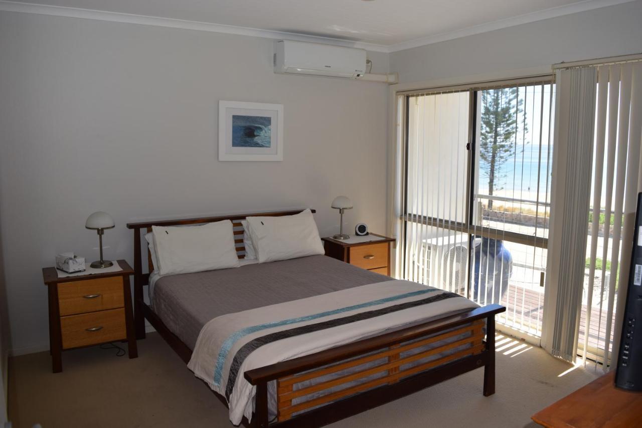 Christies Seahorse Holiday Townhouses Port Noarlunga Exterior photo